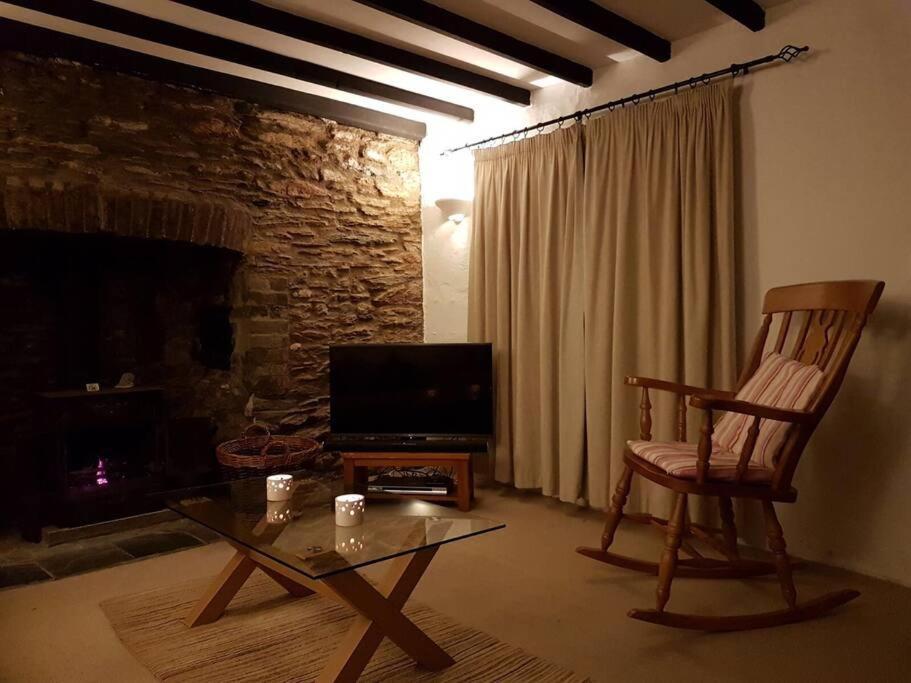 Cosy Private Cottage Near Beach Ilfracombe Exterior photo